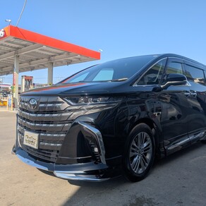 トヨタ・アルファード