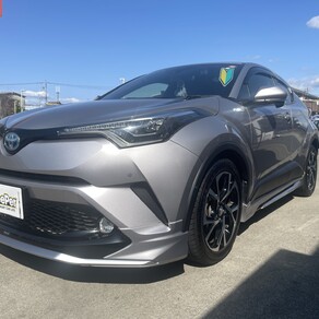 トヨタ・C-HR