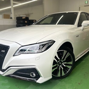 トヨタ・クラウン