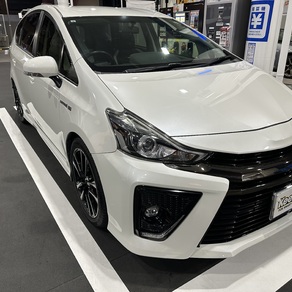 トヨタ・プリウスα