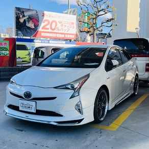 トヨタ・プリウス