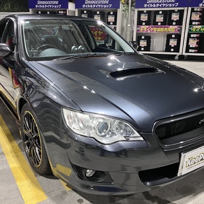 スバル・レガシィB4