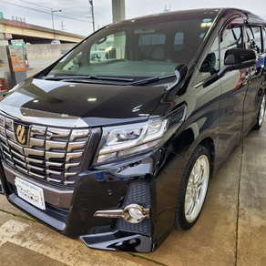 トヨタ・アルファード