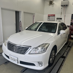 トヨタ・クラウン