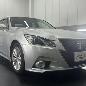 トヨタ・クラウン