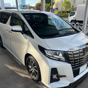 トヨタ・アルファード