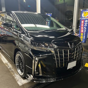 トヨタ・アルファード