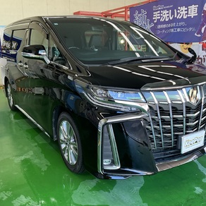 トヨタ・アルファード