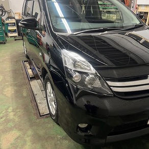 トヨタ・アイシス