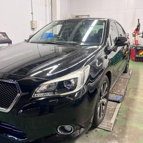 スバル・レガシィB4