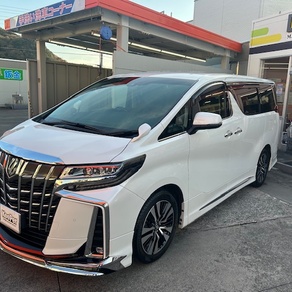 トヨタ・アルファード