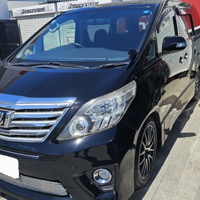 トヨタ・アルファード