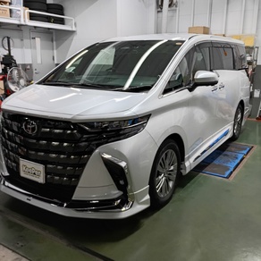 トヨタ・アルファード