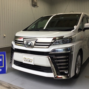 トヨタ・アルファード