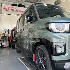 三菱・デリカミニ