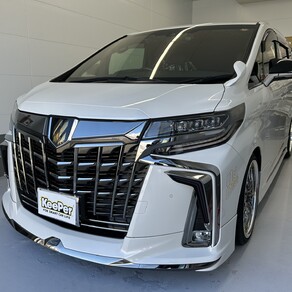 トヨタ・アルファード