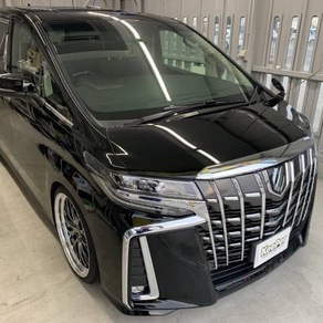 トヨタ・アルファード