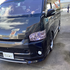 トヨタ・ハイエース(ワイド・ミドルルーフ)