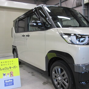 三菱・デリカミニ