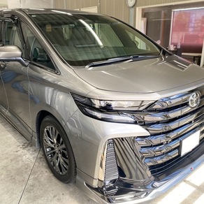 トヨタ・ヴェルファイア