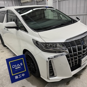 トヨタ・アルファード