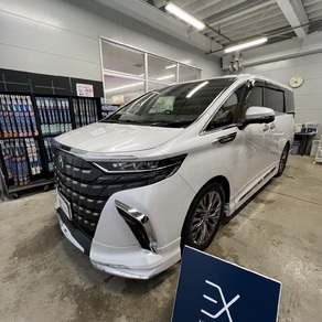 トヨタ・アルファード