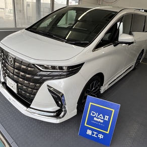 トヨタ・アルファード