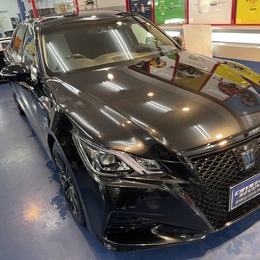 トヨタ・クラウン