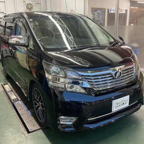 トヨタ・アルファード