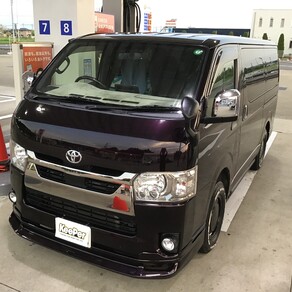 トヨタ・ハイエース (ハイルーフ・スーパーロング)