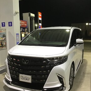 トヨタ・アルファード