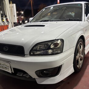 スバル・レガシィB4