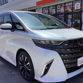 トヨタ・アルファード
