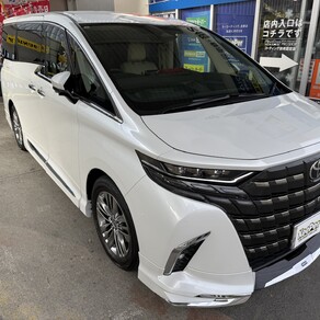 トヨタ・アルファード