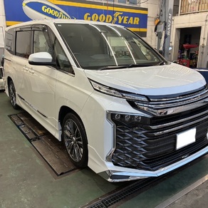 トヨタ・ヴォクシー