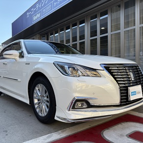 トヨタ・クラウン