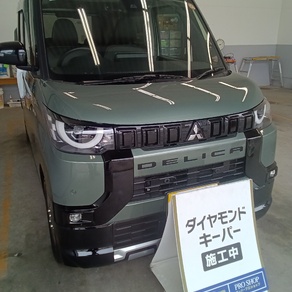 三菱・デリカミニ
