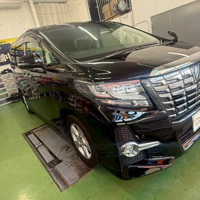 トヨタ・アルファード