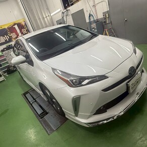 トヨタ・プリウス