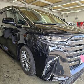 トヨタ・アルファード