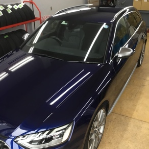 アウディ・S4