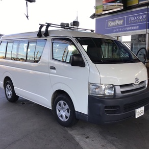 トヨタ・ハイエース(ワイド・ミドルルーフ)