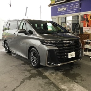 トヨタ・アルファード