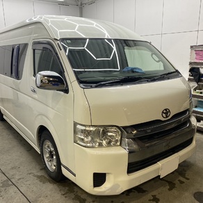 トヨタ・ハイエース (ハイルーフ・スーパーロング)