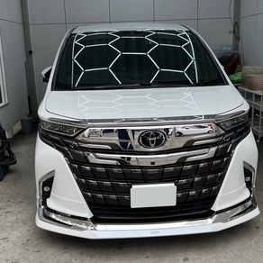トヨタ・アルファード