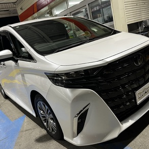 トヨタ・アルファード