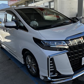 トヨタ・アルファード