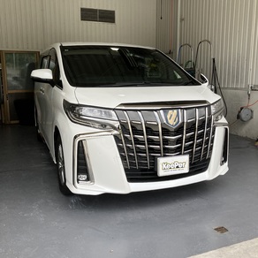 トヨタ・アルファード