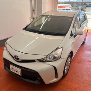 トヨタ・プリウスα