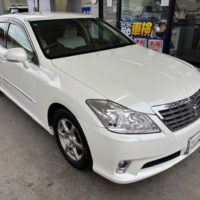 トヨタ・クラウン